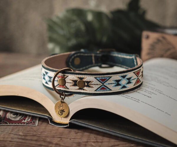 Embroidery dog collar Vintage dog collar Ethnic leather collar